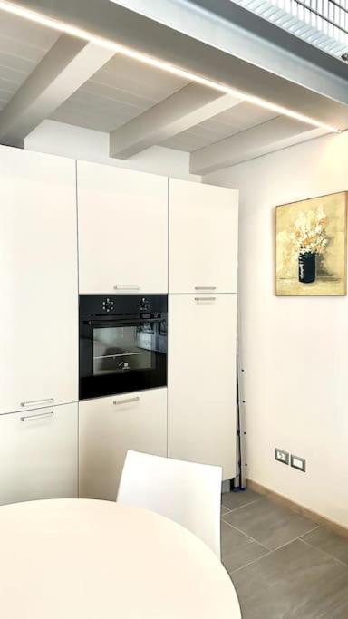 Duomo Modern Loft 100Mt From Duomo And Lake 코모 외부 사진
